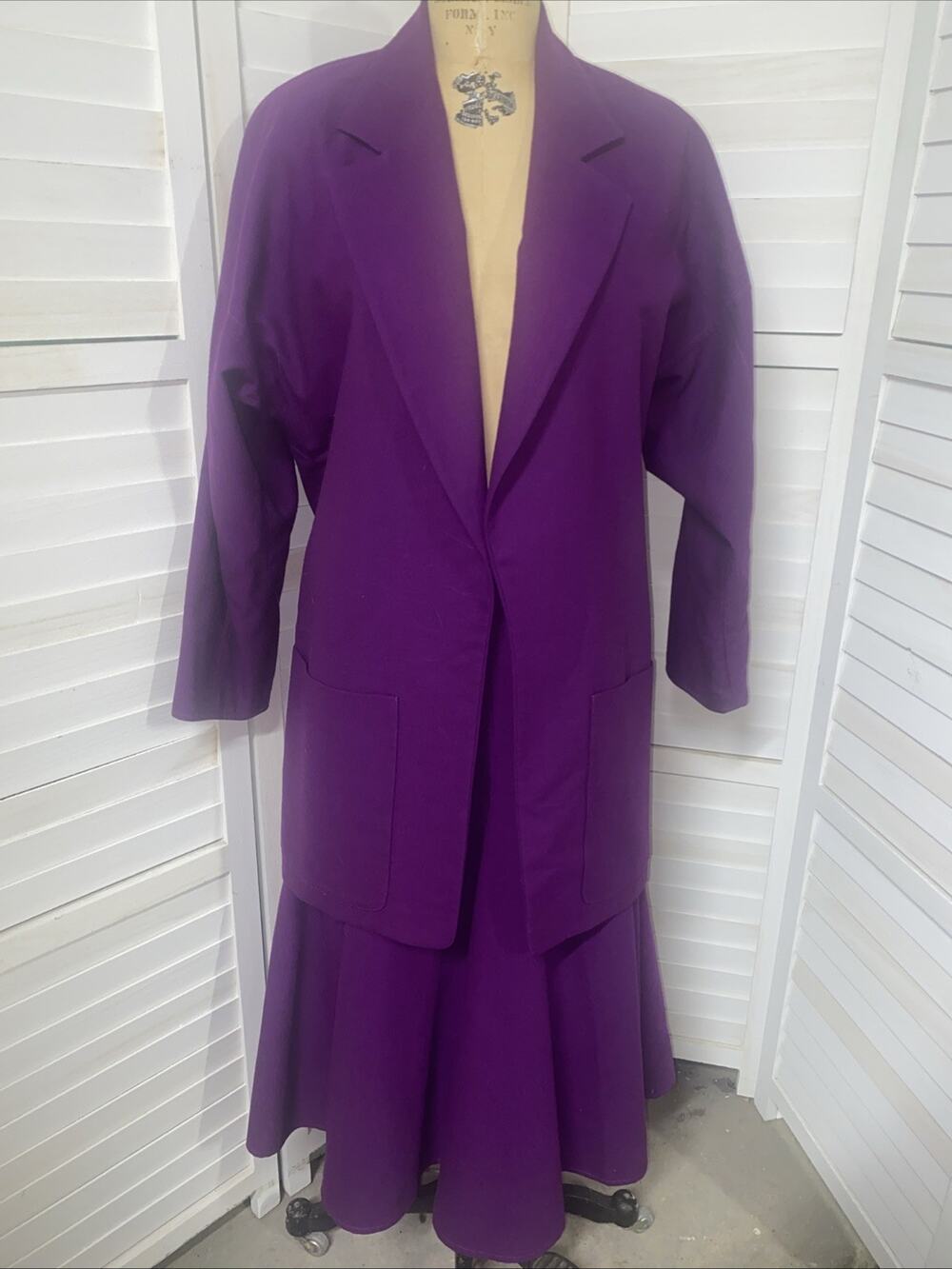 Vintage 2 Piece HOWARD WOLF Purple Wool Skirt Blazer Suit Set Lined Medium